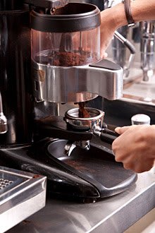 Kaffeemaschine mit Mahlwerk
